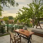 Kamp alanı Nomade Caravan Fethiye