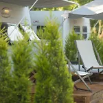 Kamp alanı Nomade Caravan *