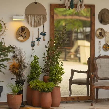 Nomade Caravan Camping