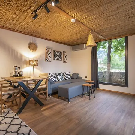Campeggio Nomade Caravan Camping *