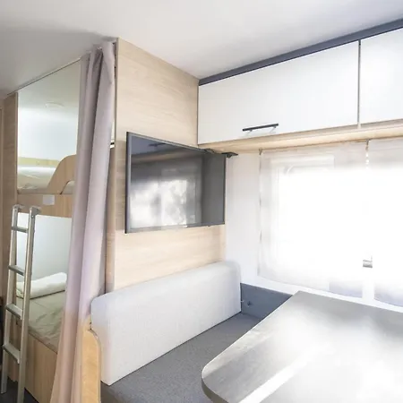 Kemping Nomade Caravan *